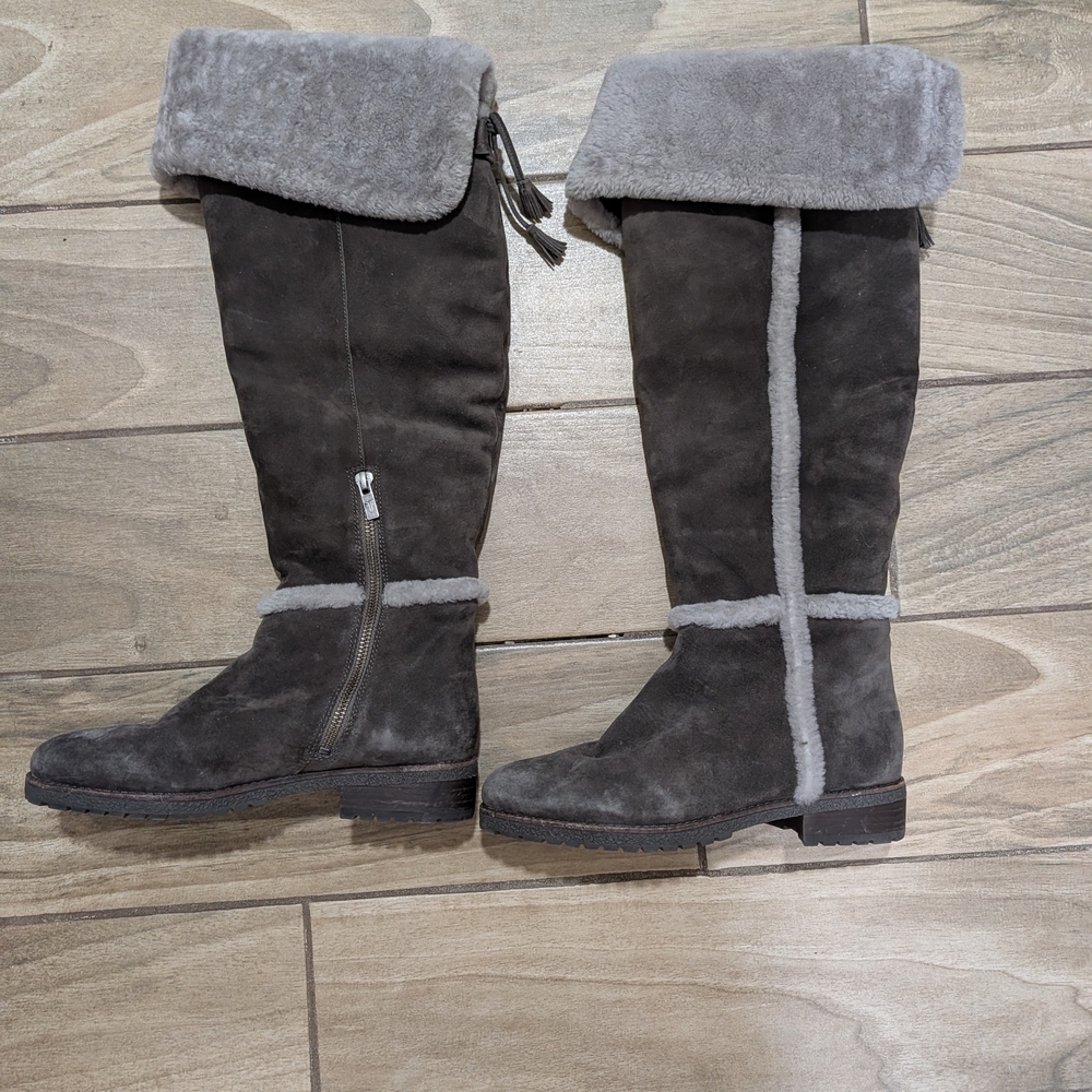 FRYE AND CO. Dark Gray Suede Winter Boots